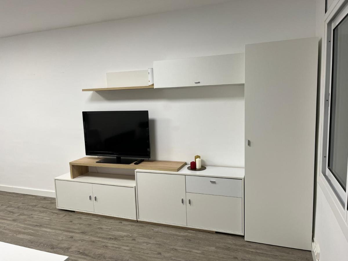Apartamento En La Playa. Free Parking. Free Wifi L' Escala Exterior foto