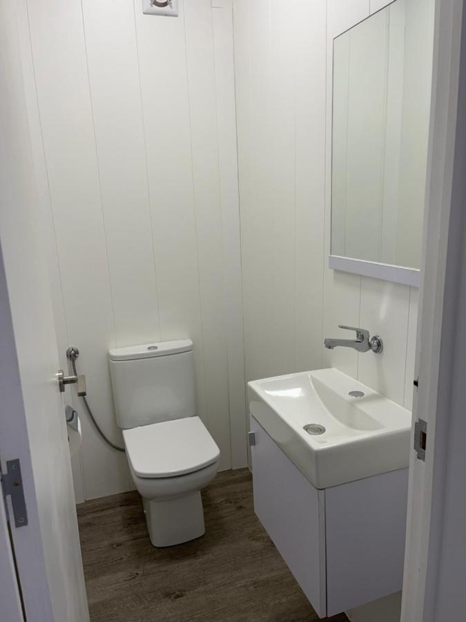 Apartamento En La Playa. Free Parking. Free Wifi L' Escala Exterior foto